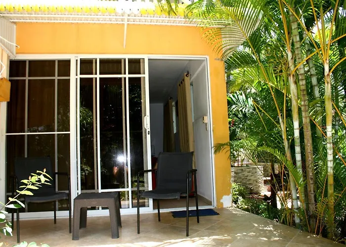 Costambar Tropical Garden